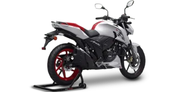 3_TVS_Apache_RTR_160_4_V_664410a954