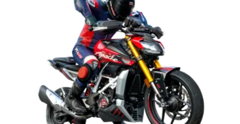 APACHE RTR 200 4V ANNIVERSARY EDITION2